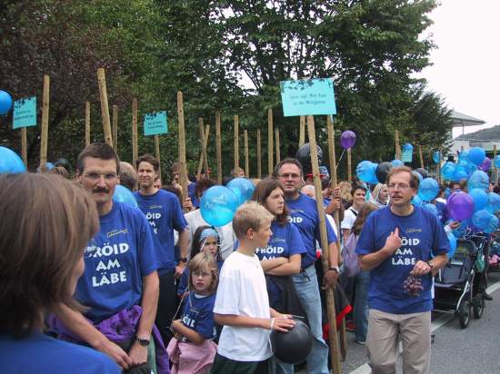 ../Images/16_ballons_bleus.jpg